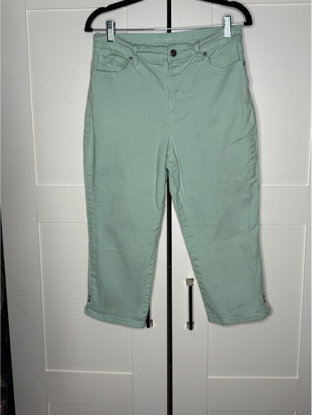 Gloria Vanderbilt Amanda All Around Slimming Effect Capri Jeans Size 8